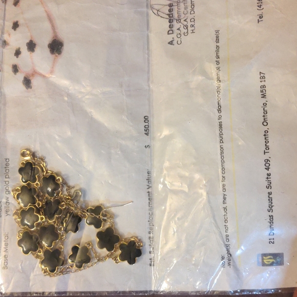 Certificate Evaluation Included Mother of Pearl Necklace & Earrings Set - Picture 6 of 14